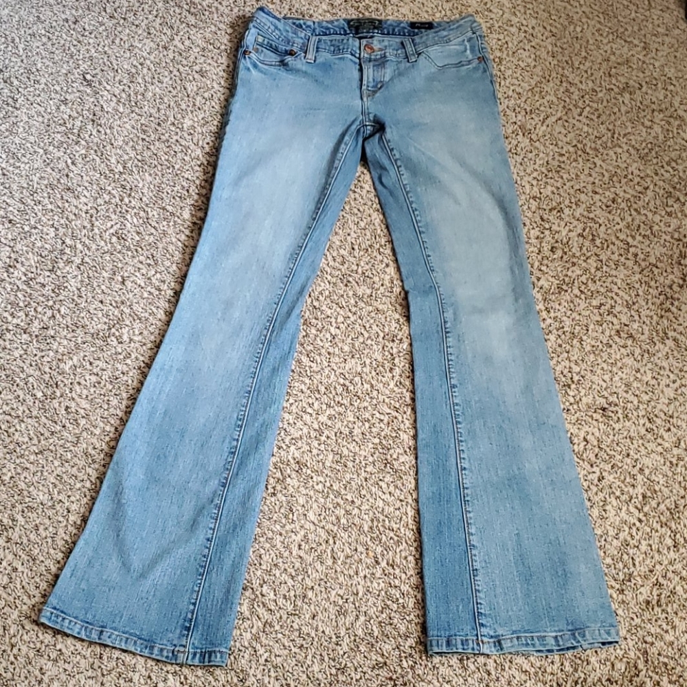 Seven7 flare jeans, size 28